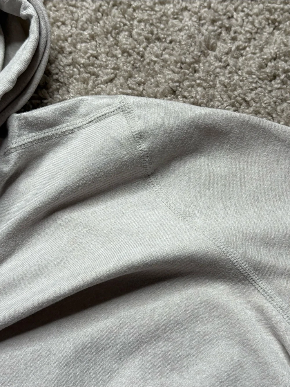 Vuori Halo Essential Hoodie - Picture 6 of 7